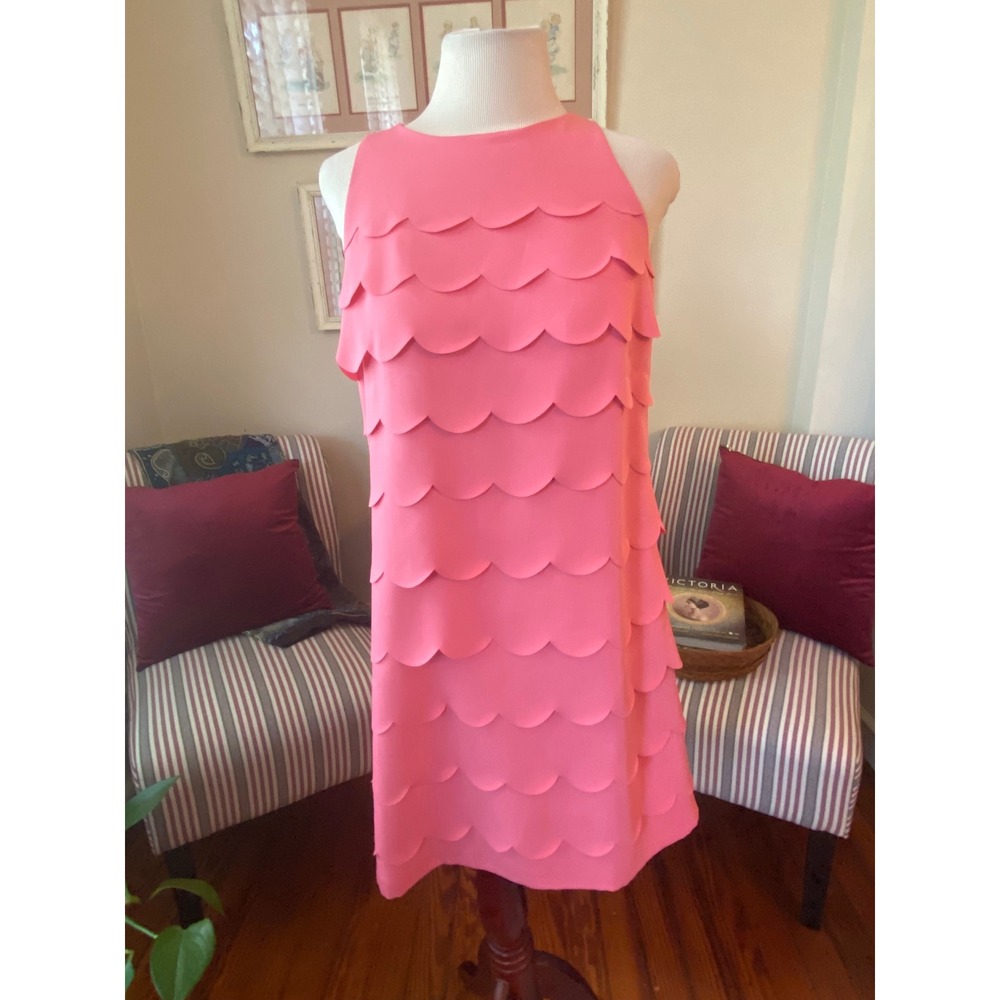 White House Black Market Pink Scalloped Tiered Petal Shift Dress Sz 2 party - Picture 3 of 8